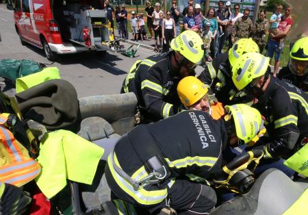 DNEVI ZAŠČITE IN REŠEVANJA 25 FOTO LJUBO VUKELIČ